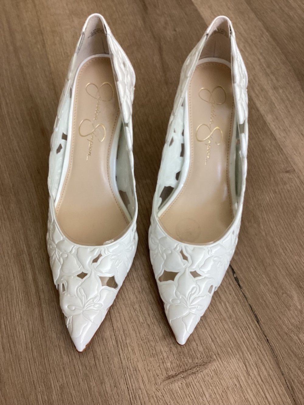 NEW Jessica Simpson PVC White Floral Laser cutouts Dressy Heels 8.5 / 39.5 - Picture 4 of 10